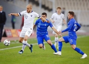 ac米兰-关于芬兰客场不敌乌克兰，备战欧洲杯的过程并不平坦的信息