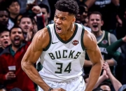 米兰体育官网-雄鹿主场大胜国王，字母哥狂砍35分横扫对手