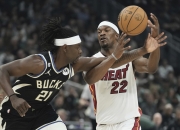 米兰体育app入口-热火击败雄鹿：巴特勒狂砍42分，热火主场取胜的简单介绍