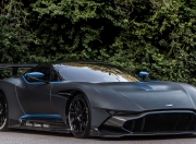 米兰体育入口-当黄潜奇迹照亮英超王座，比利亚雷亚尔强行终结曼城，穆勒在争冠战中接管比赛