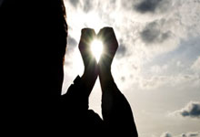 米兰体育-绿茵赤子心：C罗泪洒赛场背后的葡萄牙航海魂