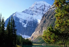 米兰,-重生之翼！范戴克领衔荷兰队3-1掀翻奥地利，欧预赛上演绝地反击