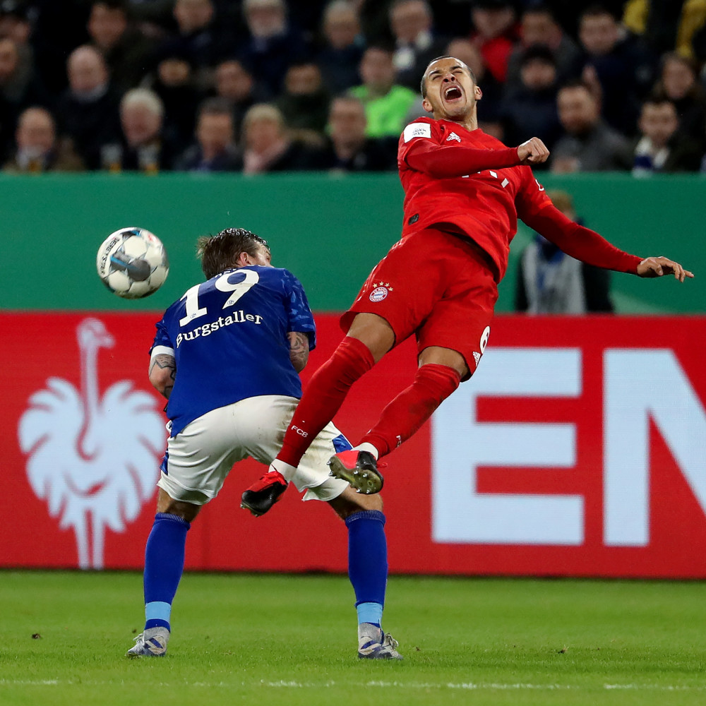 蒂亚戈远射定胜局，拜仁慕尼黑击败晋级！的简单介绍