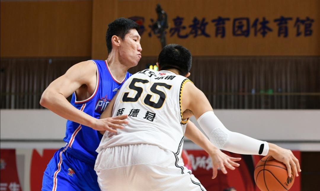 湖北男篮击溃对手，实现完美表现