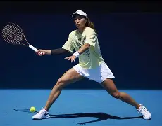 罗马尼亚选手披荆斩棘，勇战高原