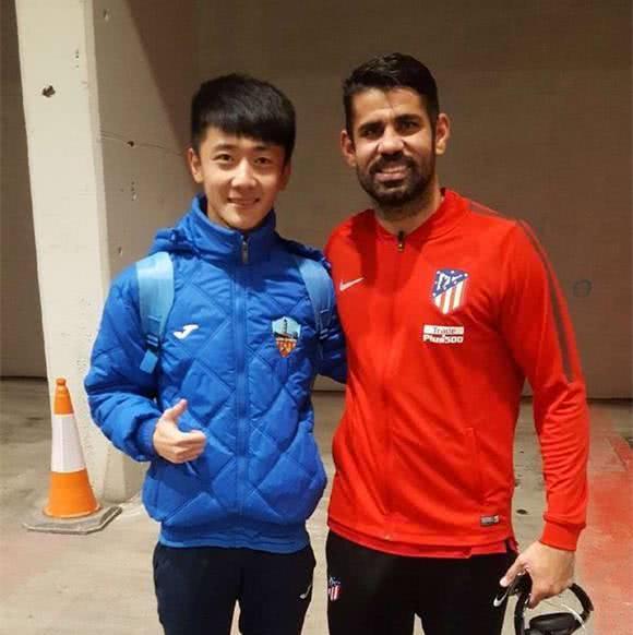 包含恒大原定派名U小球员登陆德粉联赛被维和取消的词条