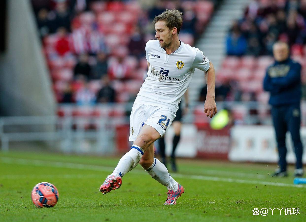 利兹联队在场上卓越表现获胜