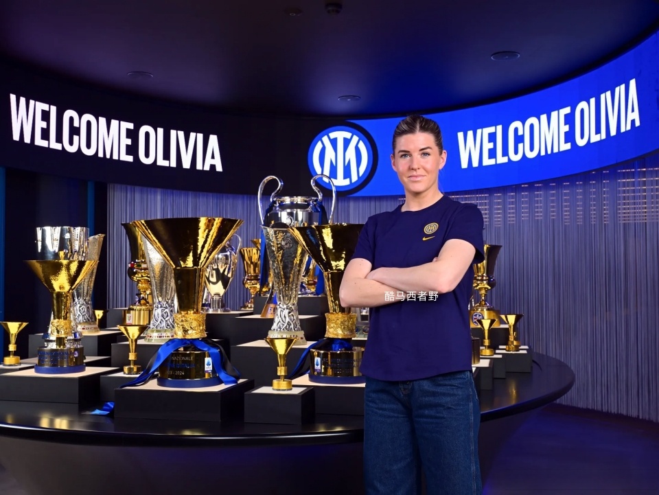 瑞典女足联赛新赛季开幕式热闹登场