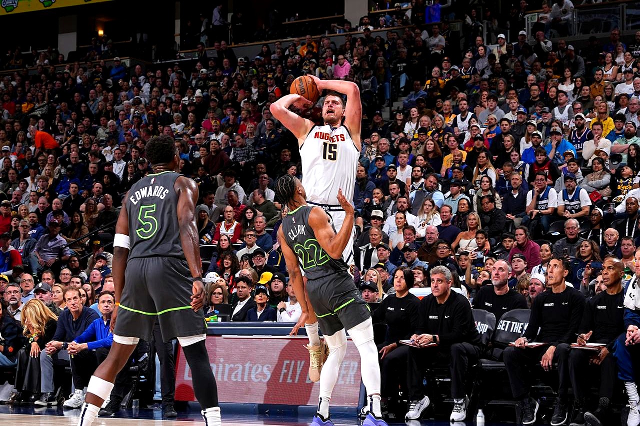 关于热火胜森林狼，汤普森24分10篮板的信息