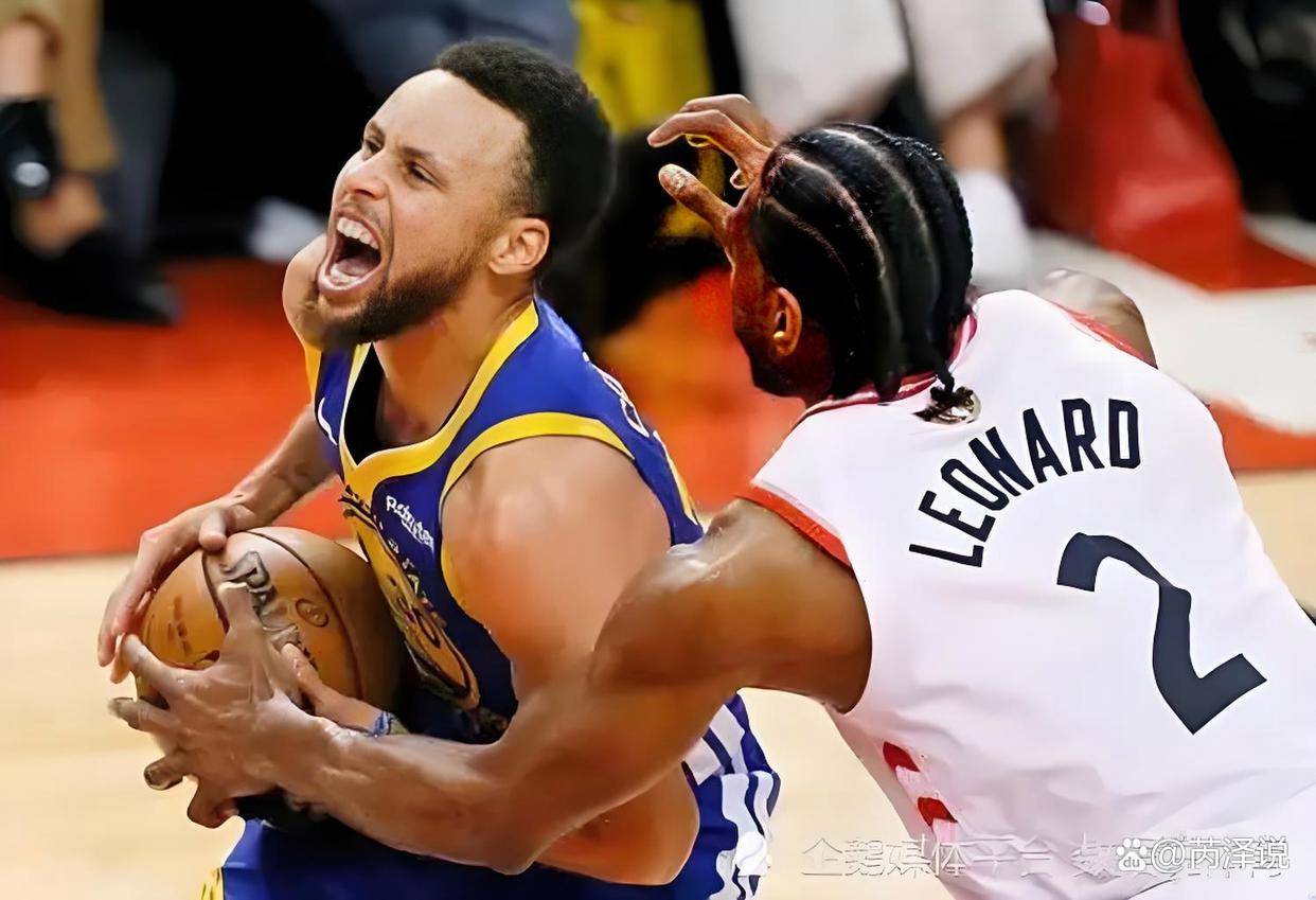 勇士大胜太阳，库里砍下32分
