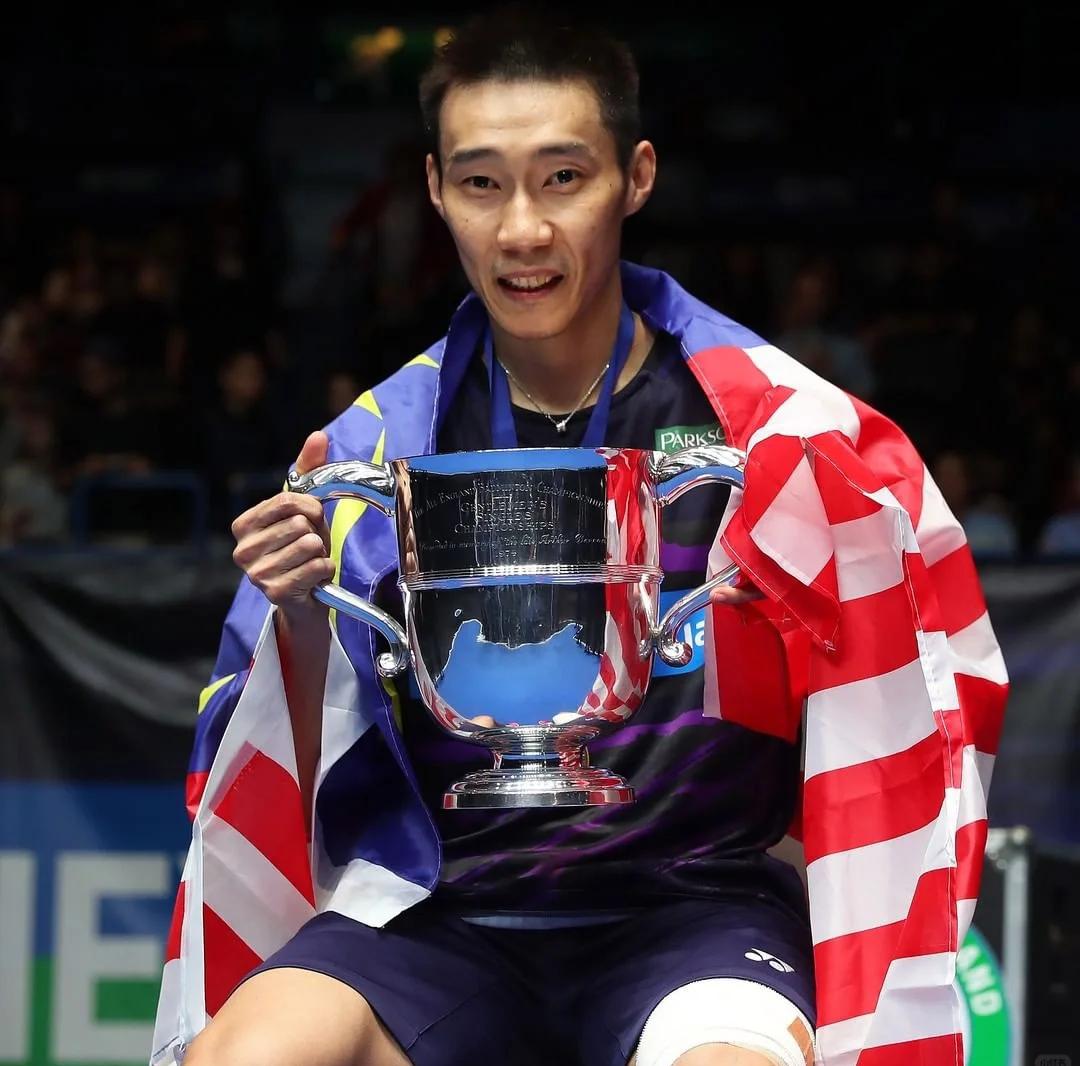 包含泰国羽毛球队绝地反击韩国羽毛球队，李宗伟惊艳世界的词条